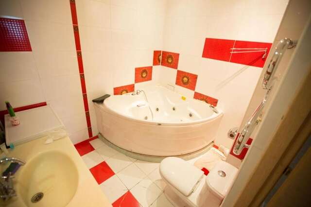 Апартаменты 3х комн ЖК Мега Тауэр (440004) Алматы-19